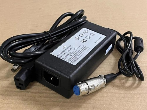 Adattatore per universal - ac,