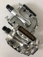 COPPIA PEDALI LUSSO ALLUMINIO MTB RIFRANGENTI ANTISCIVOLO Mountain Bike