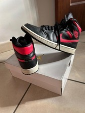 AIR JORDAN 1 MID BLACK/SIREN RED-WHITE