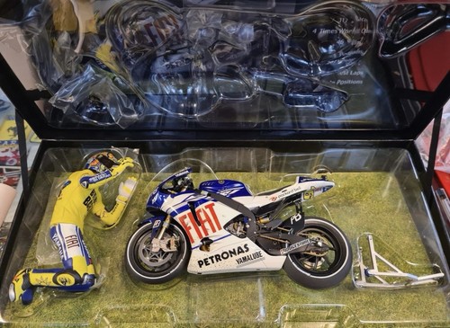 Minichamps 122103146 12 - minichamps,