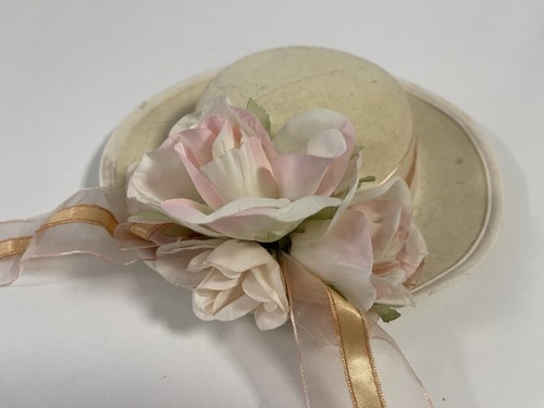 Cappello vestito bambola