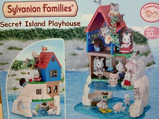 SYLVANIAN FAMILIES -5229 SECRET ISLAND PLAYHOUSE- ISOLA  (SCATOLA DANNEGGIATA)