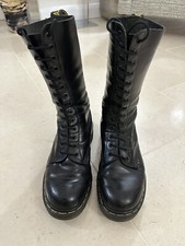 Dr Martens 1914 stivali in