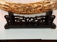 Antico corno in osso