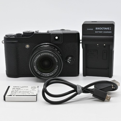 Fotocamera digitale compatta