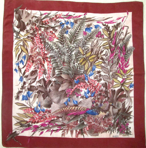Gucci foulard soie tbeg - gucci,