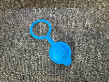 Coperchio serbatoio liquido