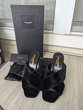 Yves Saint Laurent Velluto