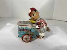 Vecchio CARRELLO A PEDALI