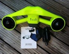 Monopattino subacqueo