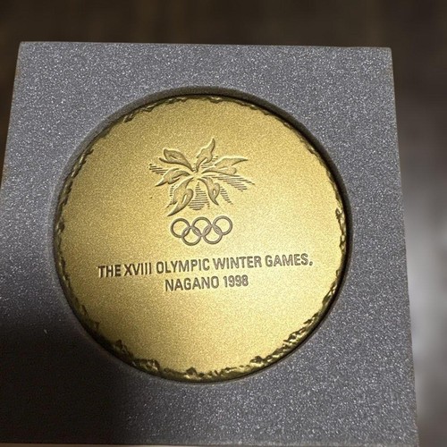 Medaglia oro commemorativa - medaglia,