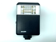 Flash Bauer E228B contatto