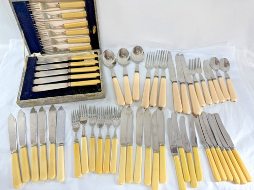 54pc vintage cutlery job - vintage,