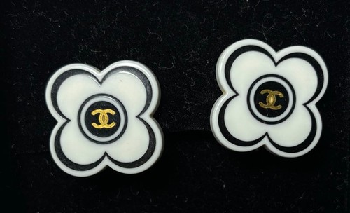 Chanel orecchini clip nero - chanel,