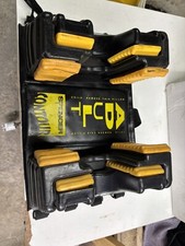 Cuscino E Fermacapo Adulto e