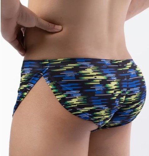 Pantaloncini corti uomo sexy