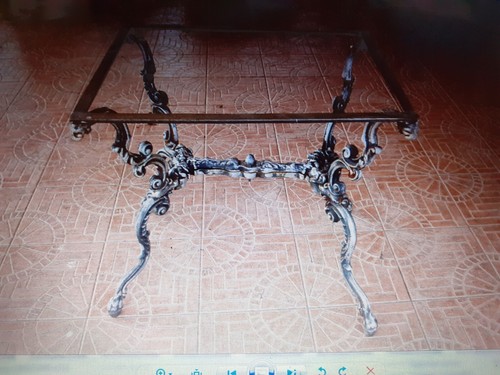 Tavolo ghisa con telaio cm - con,