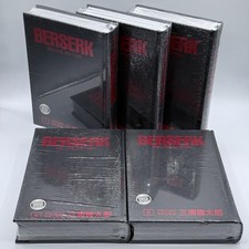 Berserk Deluxe Edition Manga