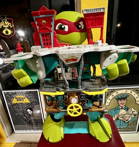 Half shell headquarters - half,
