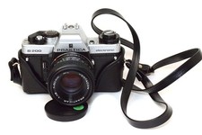 Fotocamera analogica Praktica B200 con 50mm F1.8