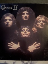 Queen 2 Vinyl LP Set with