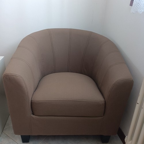Poltrona con design - , a