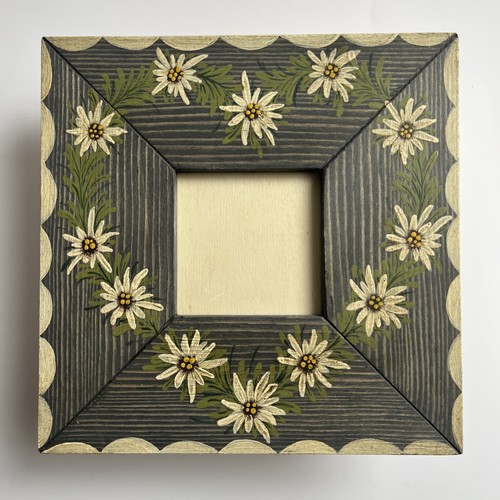 Cornice legno decorata a - legno,