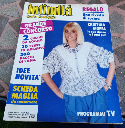 Intimita della famiglia - della,