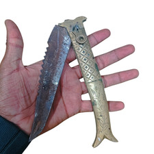 Antico vecchio coltello grande