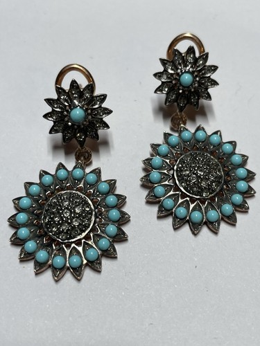 Orecchini stile antico con - antico,