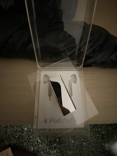 Ipod shuffle gen - 3, 4gb