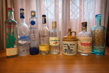 Stock bottiglie liquori vuote