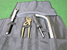 Borsa kit emergenza attrezzi utensili originale Alfa Romeo toolkit ruota scorta
