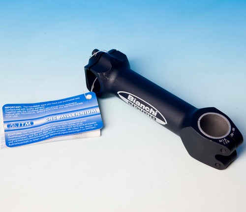 Attacco manubrio stem - manubrio,
