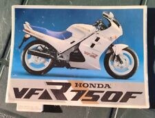 ADESIVO MOTO ORIGINALE / HONDA VFR 750F (cm 13 x 10).