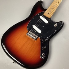 Fender Player II Mustang 3