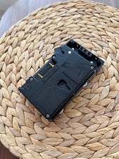 Macchina fotografica in legno