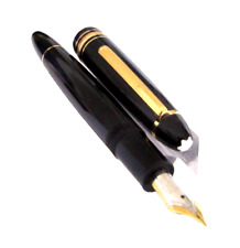 STYLO PLUME de PRESTIGE MONTBLANC TRAVELLER modèle 147 PLUME OR 18 CARATS P514