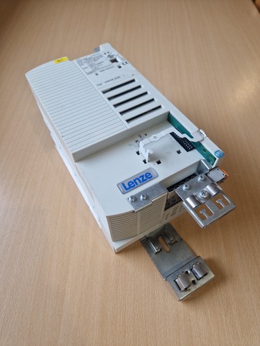 Lenze vector 8200 - lenze,