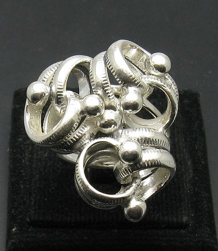 Anello stravagante vero