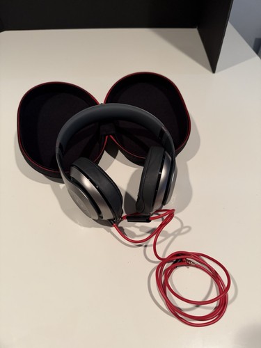 Beats dre pro over - pro, the