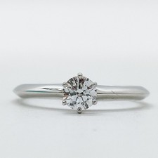 NO TARIFFA Tiffany and Co