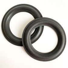 2 surround in schiuma per