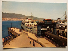 Messina - Imbarco dei treni sulla Nave traghetto.