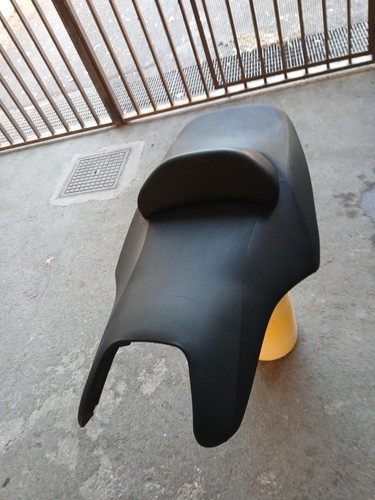 Sella yamaha max - t,