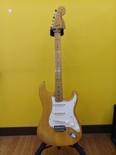 Stratocaster modello serie - stratocaster,