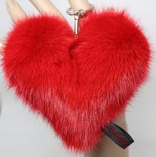 Visone Ciondolo Cuore