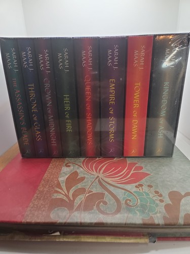 New throne glass box set - of,