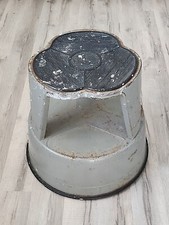 Sgabello a gradini industriale vintage grigio/nero KIK-STEP di Cramer Industries