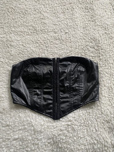 Nuovo crop top - nuovo,